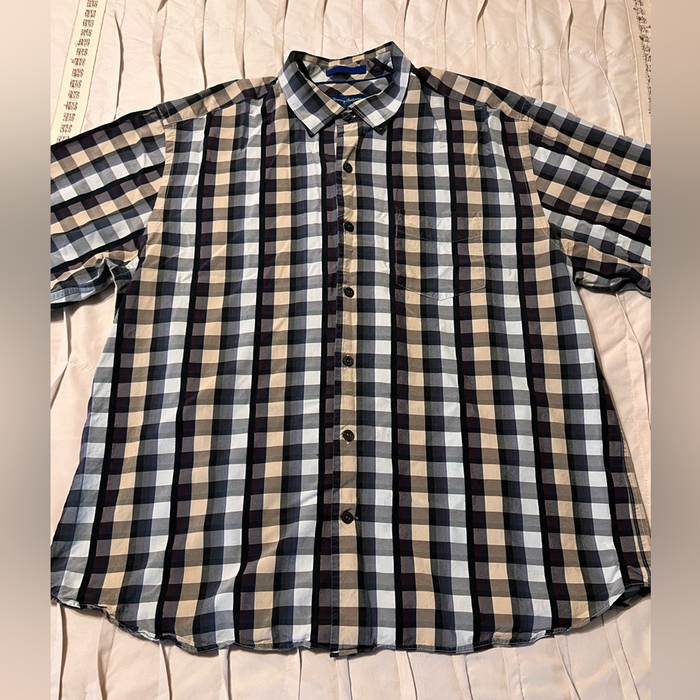 Tommy Bahama Shirt Men's Size XL 100% Silk Plaid Long Sleeve Button Up